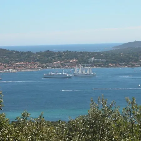 Vila Montee De La Haute Suane Grimaud